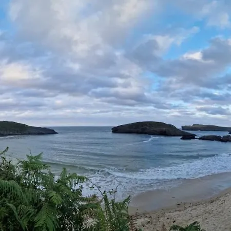 Al Socaire De Barro * Barro (Llanes)